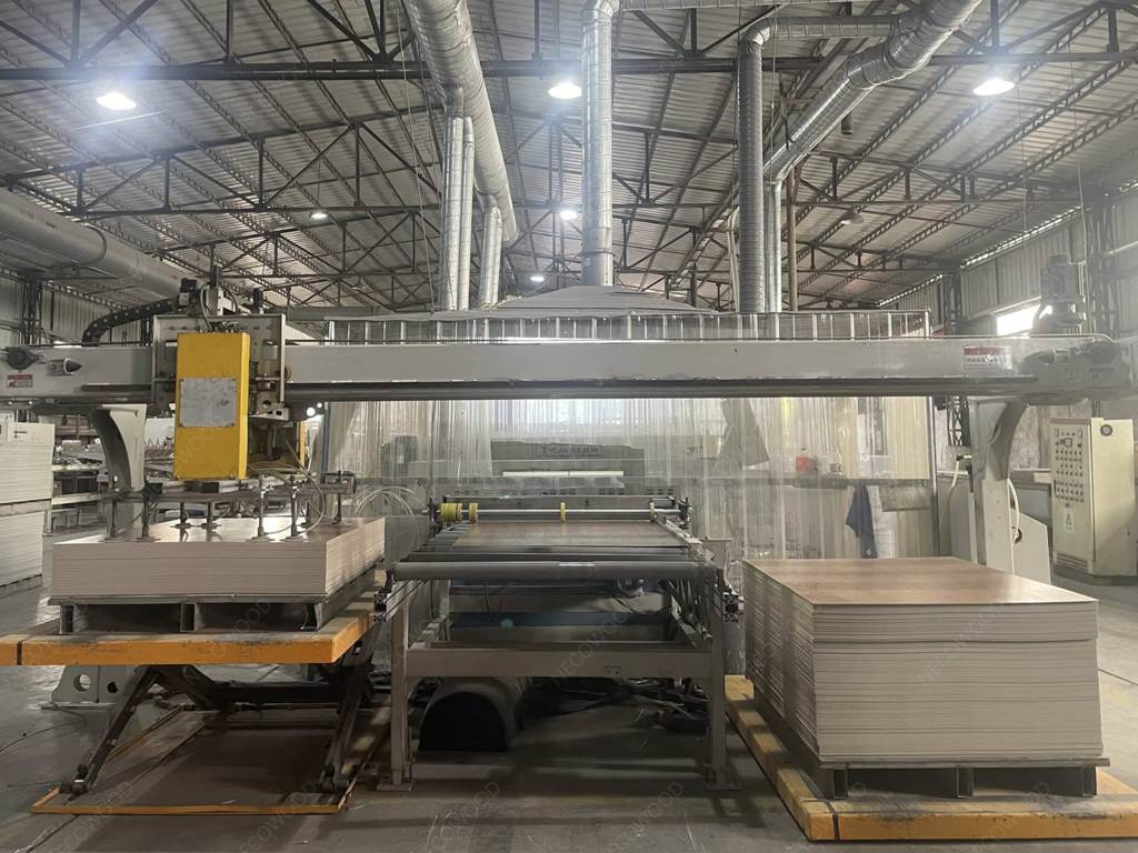 Logistik Material Indonesia